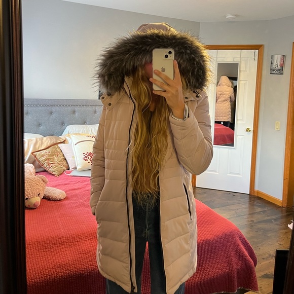 Calvin Klein baby pink puffer - Picture 2 of 6